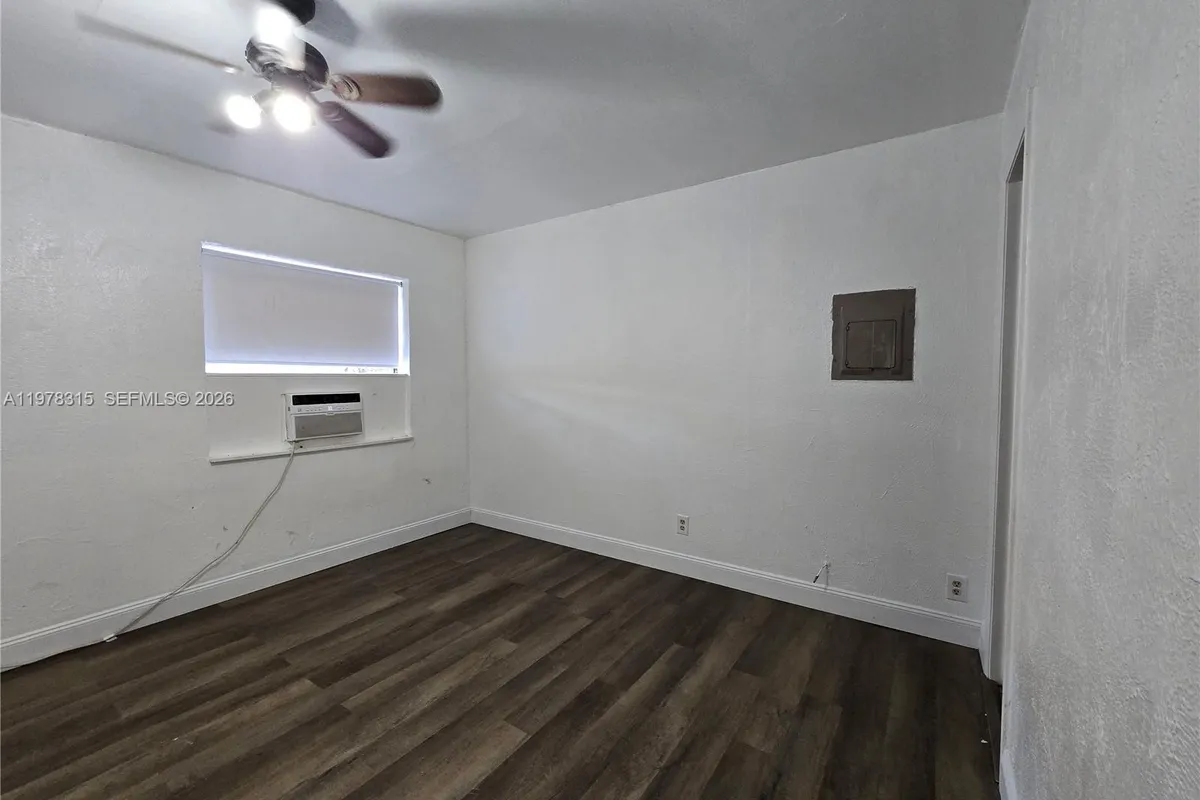 3162 SE Hawthorne St, Stuart FL 34997