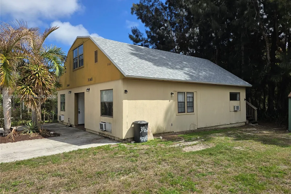 3162 SE Hawthorne St, Stuart FL 34997