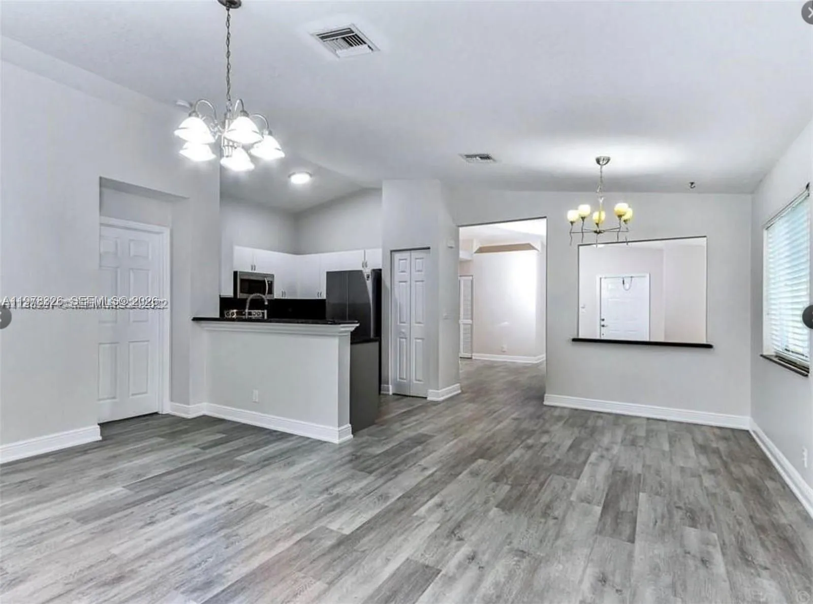 1213 SW 46th Way, Deerfield Beach FL 33442