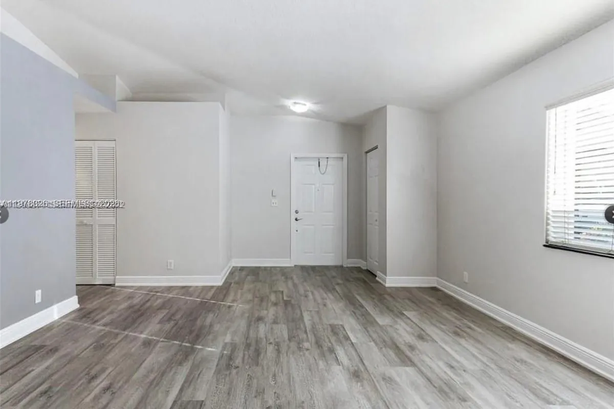 1213 SW 46th Way, Deerfield Beach FL 33442