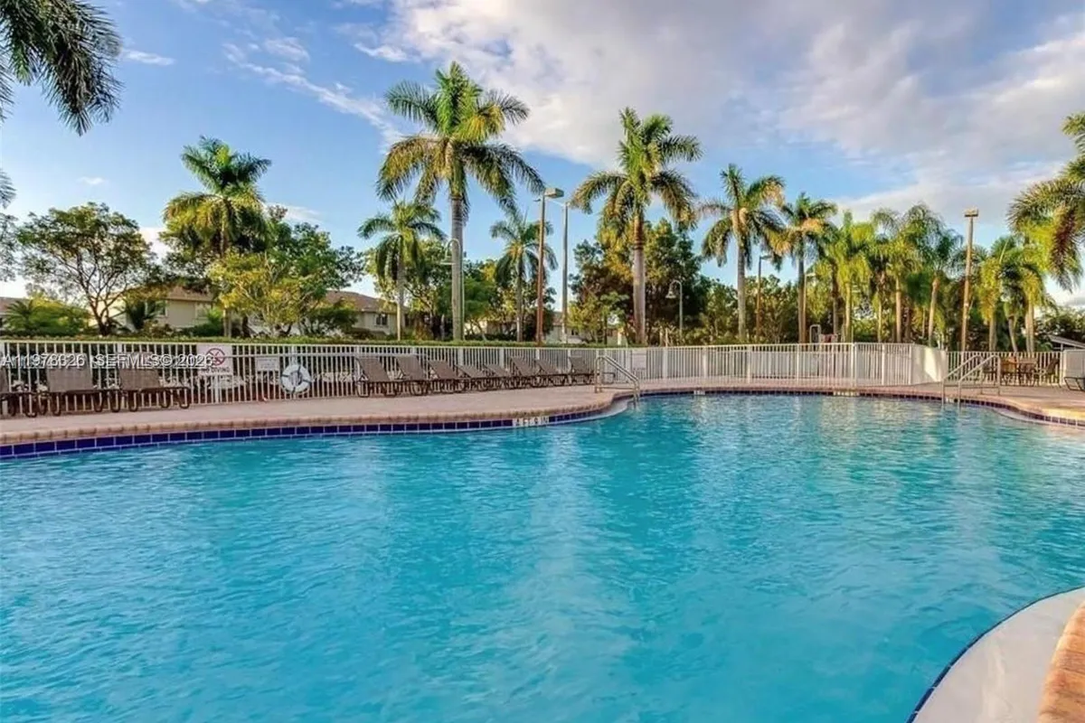 1213 SW 46th Way, Deerfield Beach FL 33442