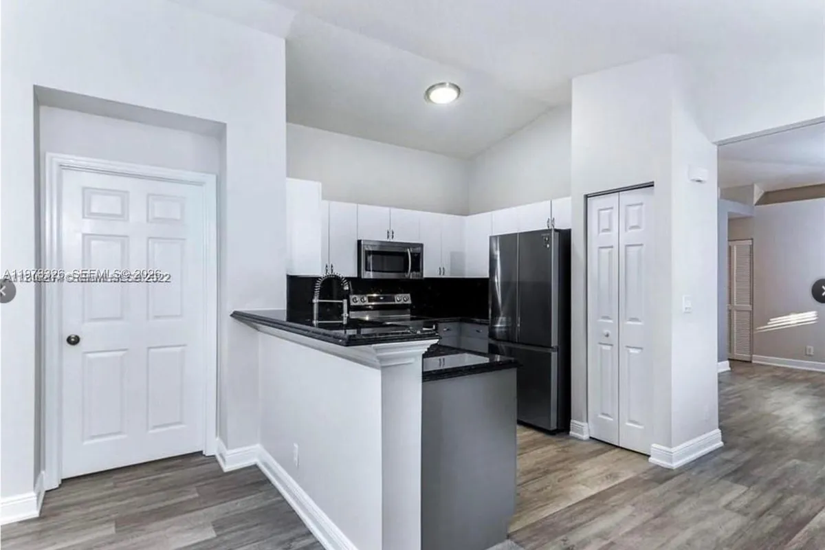 1213 SW 46th Way, Deerfield Beach FL 33442