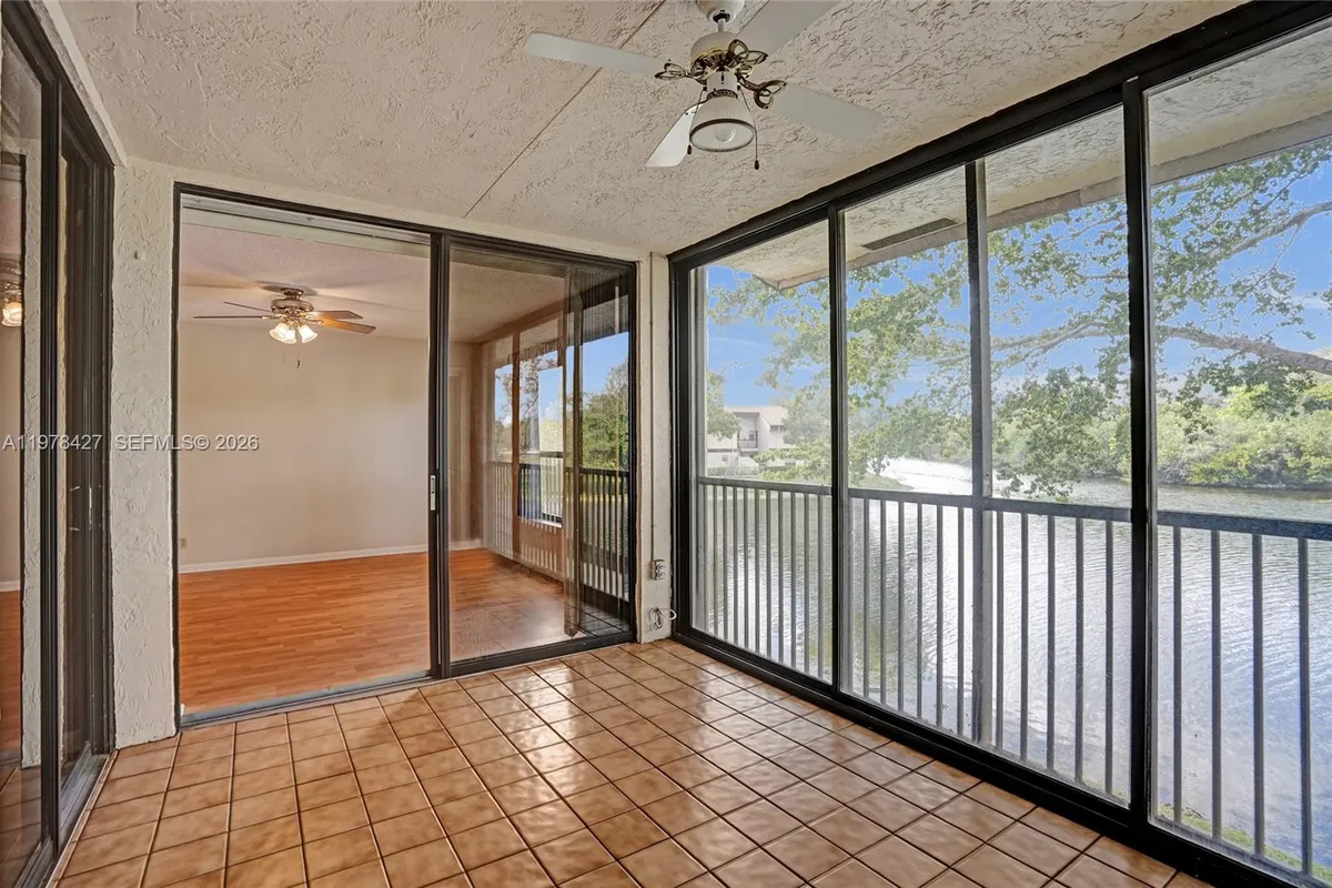 2541 N Carambola Cir N # 1832, Coconut Creek FL 33066