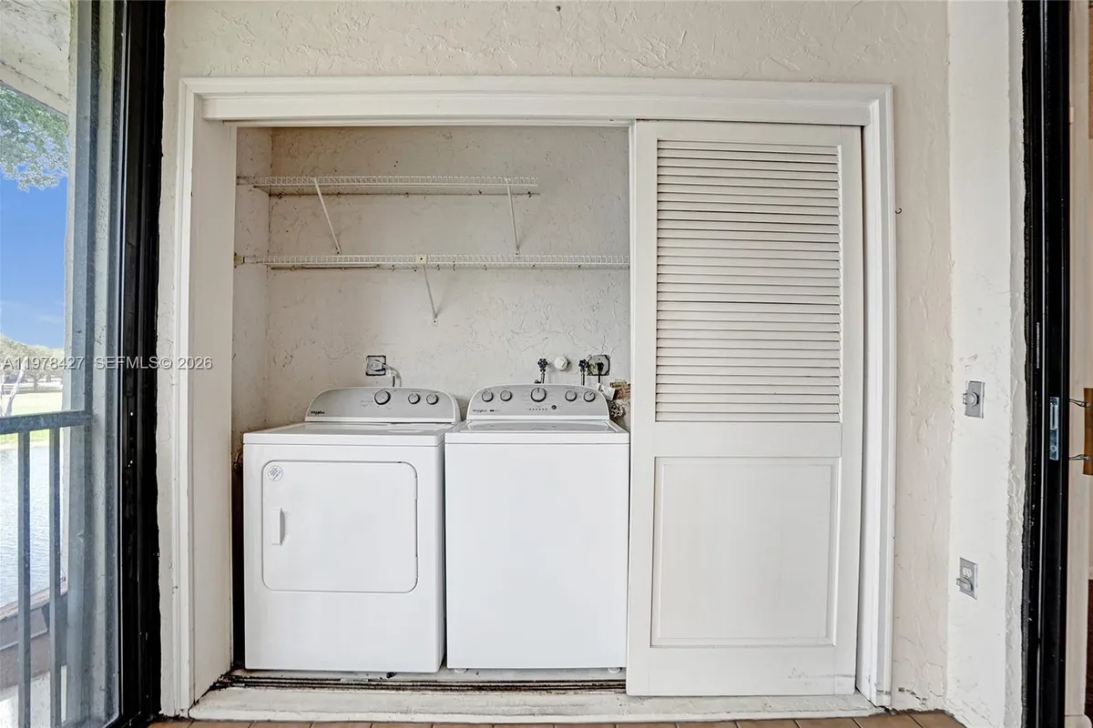 2541 N Carambola Cir N # 1832, Coconut Creek FL 33066