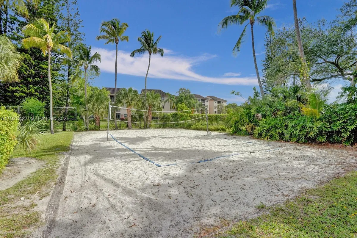 2541 N Carambola Cir N # 1832, Coconut Creek FL 33066