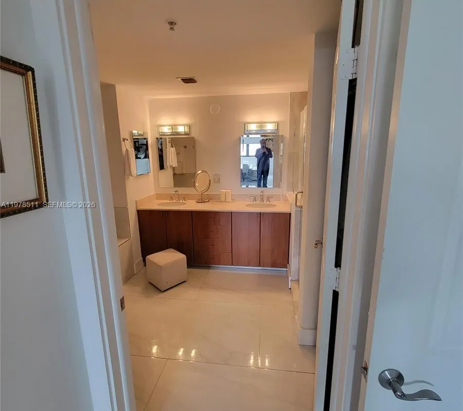 888 S Douglas Rd # 1110, Coral Gables FL 33134