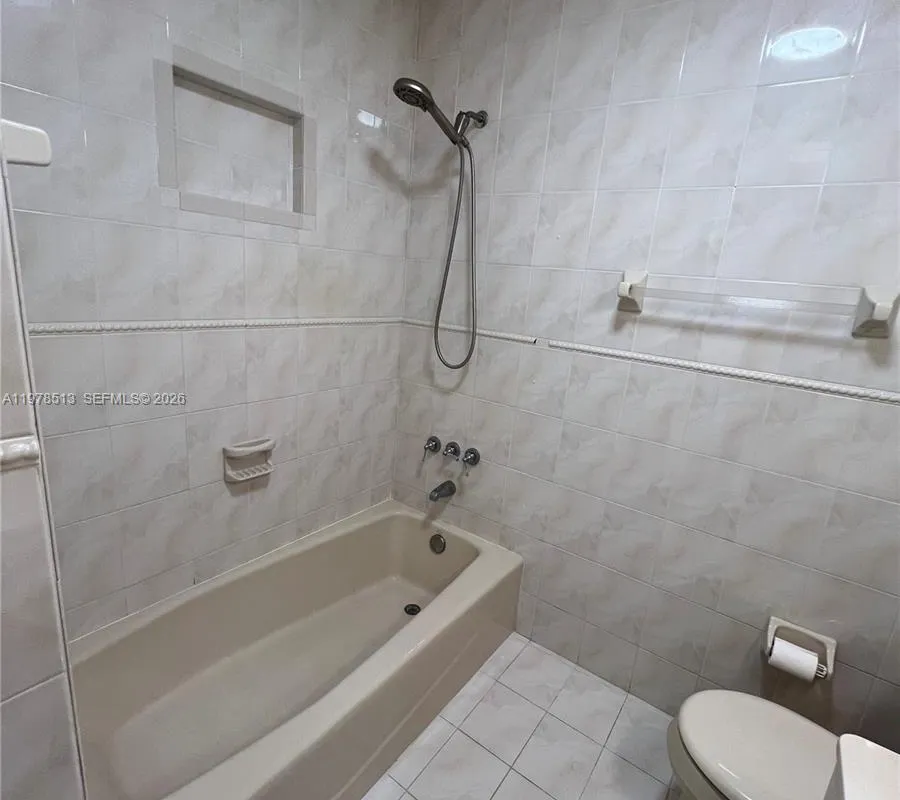 1165 W 38th Ter # 35, Hialeah FL 33012