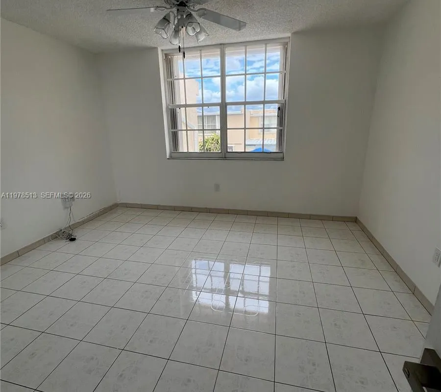 1165 W 38th Ter # 35, Hialeah FL 33012