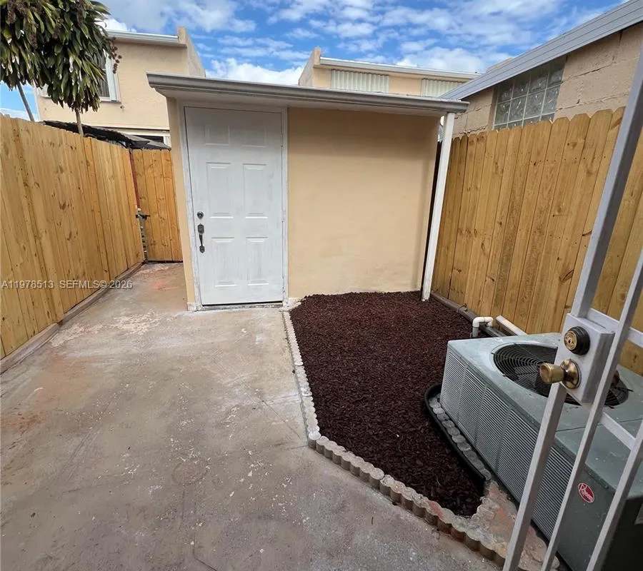 1165 W 38th Ter # 35, Hialeah FL 33012