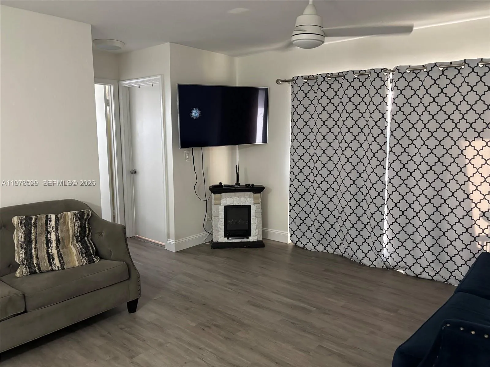 3615 NW 94th Ave # 8F, Sunrise FL 33351