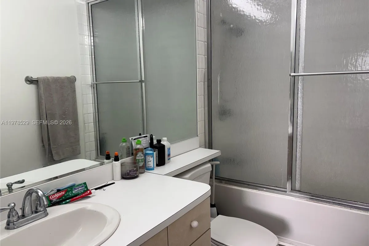 3615 NW 94th Ave # 8F, Sunrise FL 33351