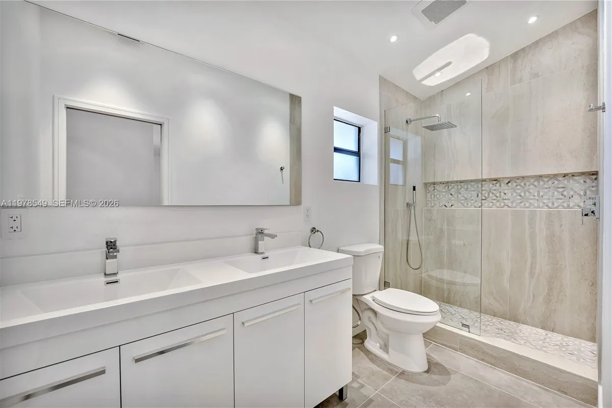 2616 N Carambola Cir N # 1702, Coconut Creek FL 33066