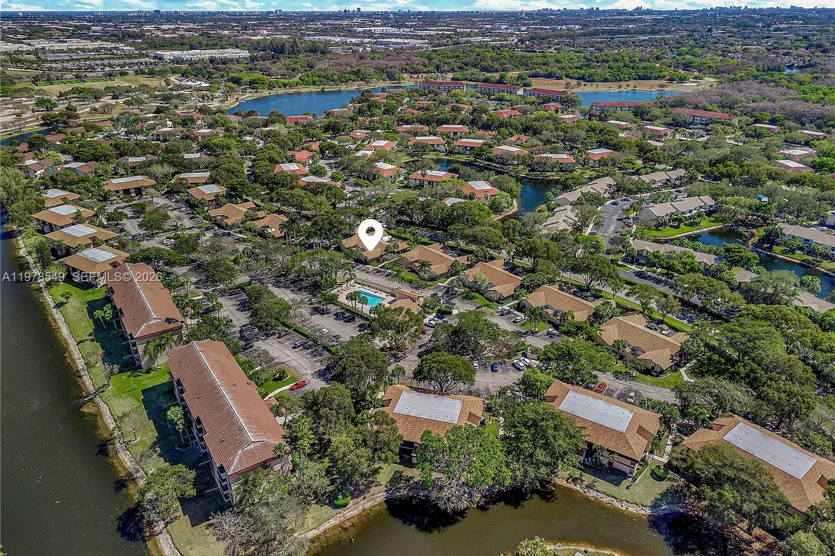 2616 N Carambola Cir N # 1702, Coconut Creek FL 33066