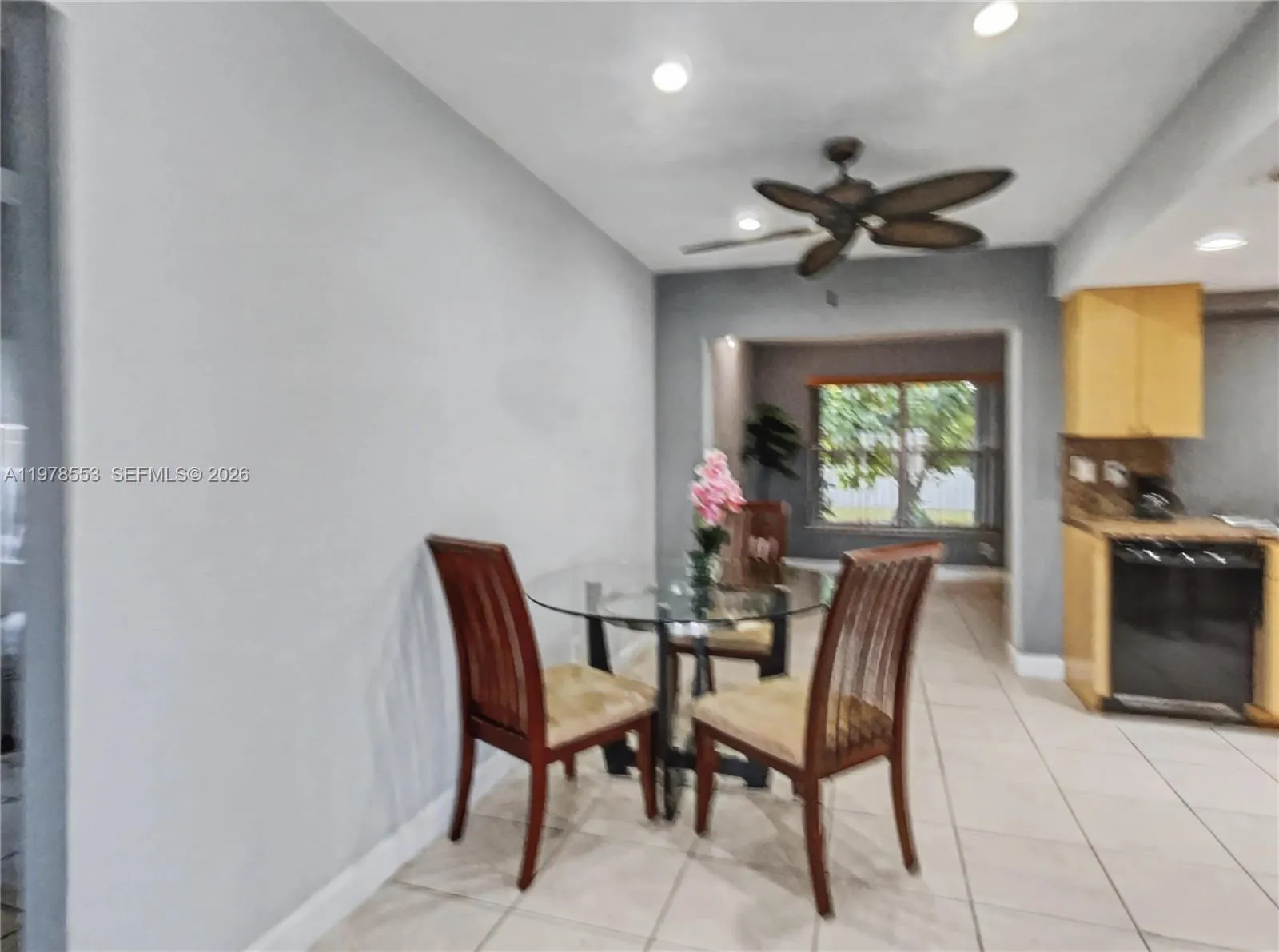 6960 NW 11th Ct, Margate FL 33063