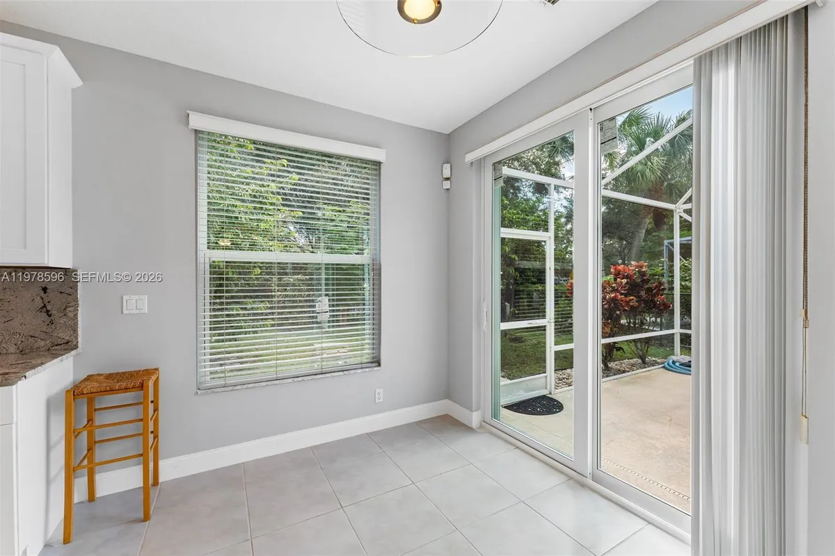 1019 N Egret Cir, Jupiter FL 33458