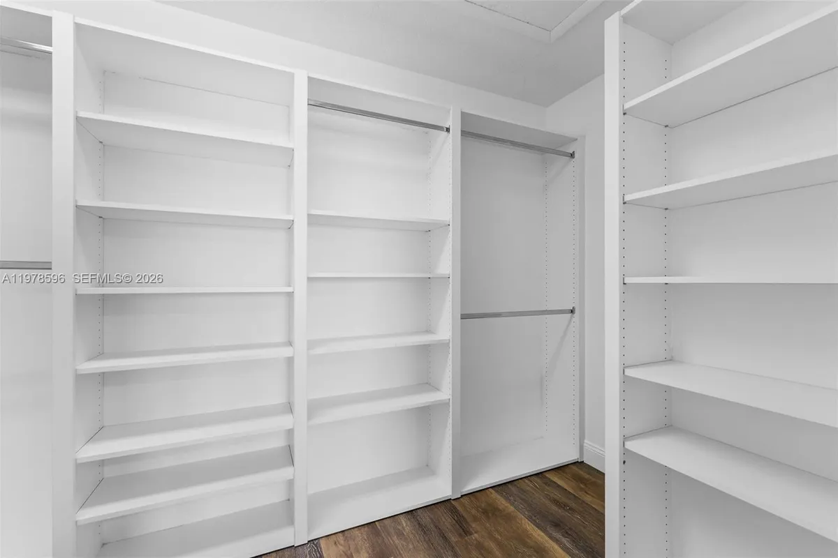 1019 N Egret Cir, Jupiter FL 33458