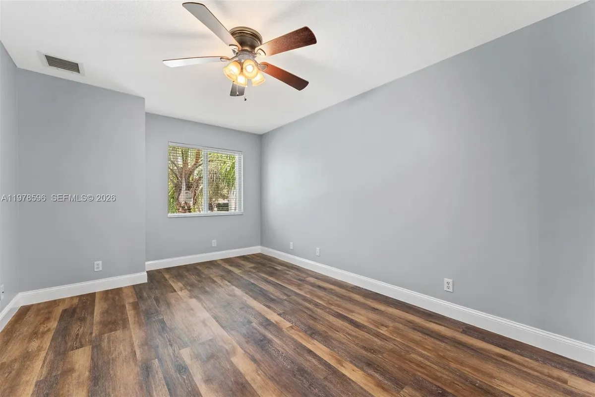 1019 N Egret Cir, Jupiter FL 33458