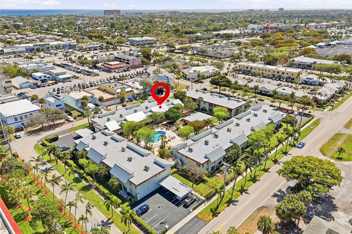 860 SE 6th Ave # 311, Deerfield Beach FL 33441