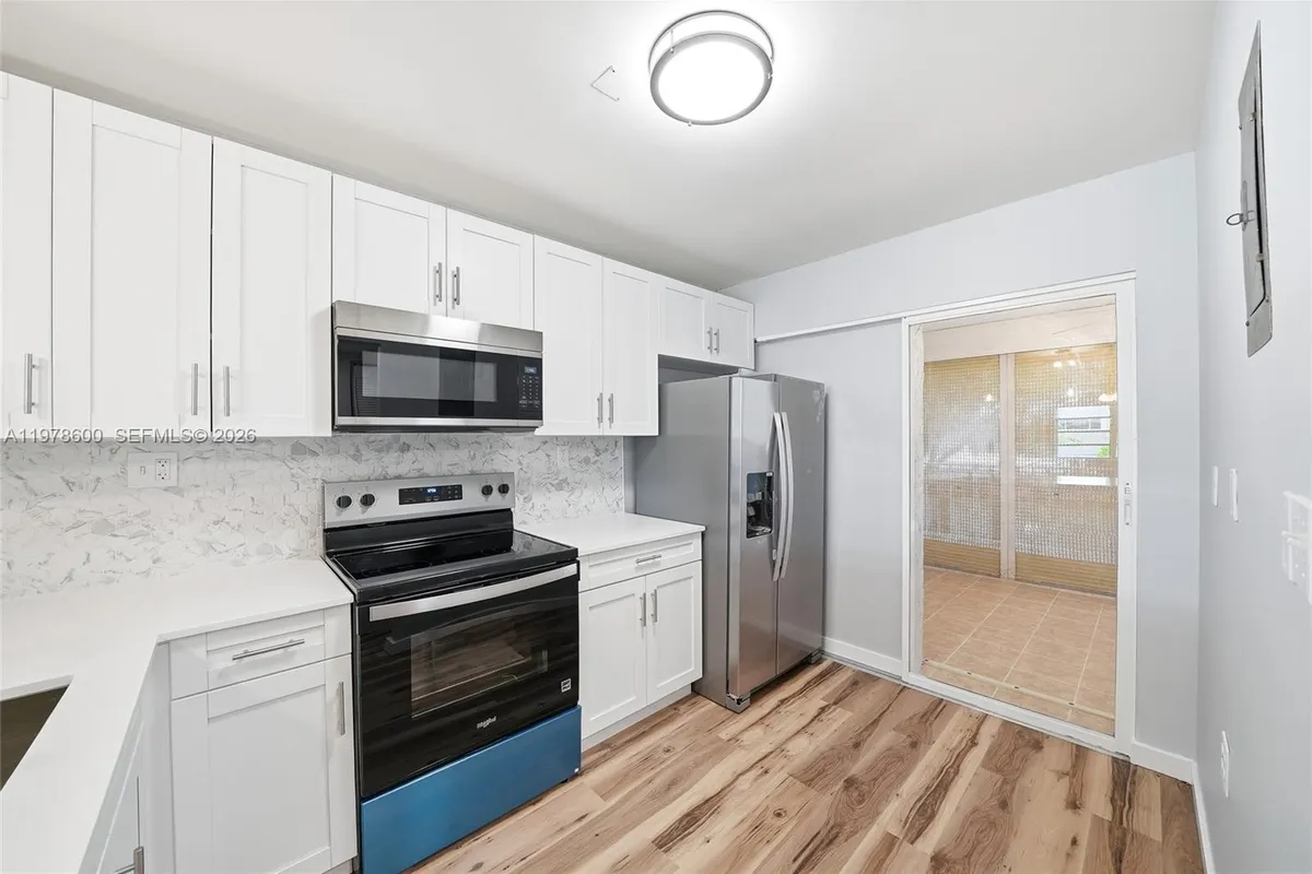 860 SE 6th Ave # 311, Deerfield Beach FL 33441