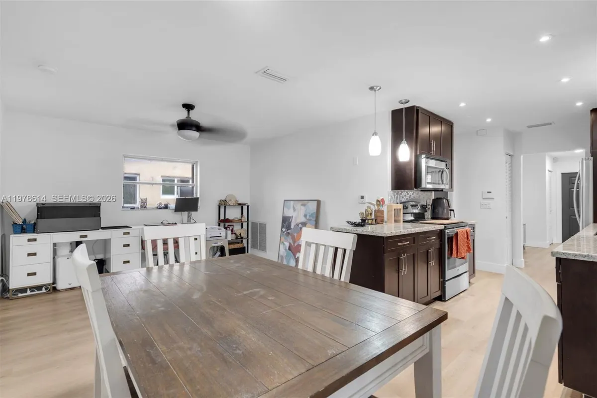 1180 NW 49th Ct, Deerfield Beach FL 33064