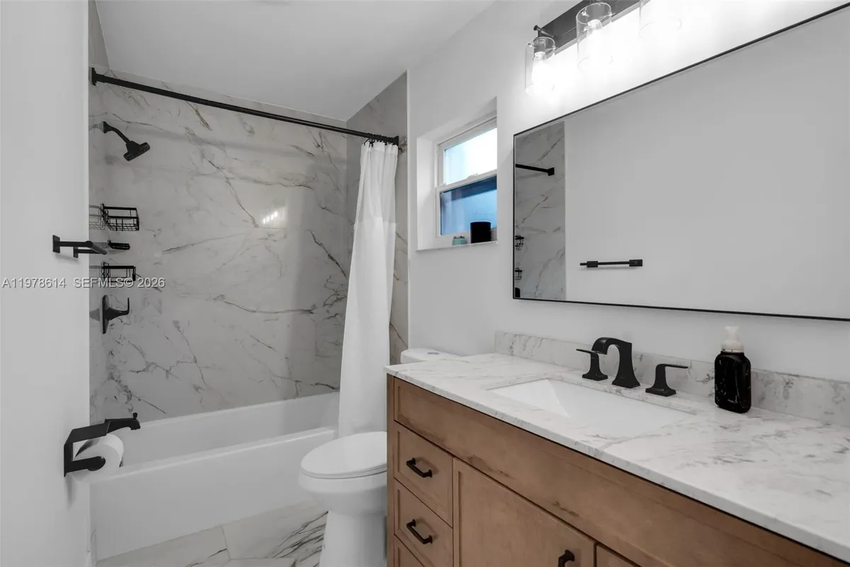 1180 NW 49th Ct, Deerfield Beach FL 33064