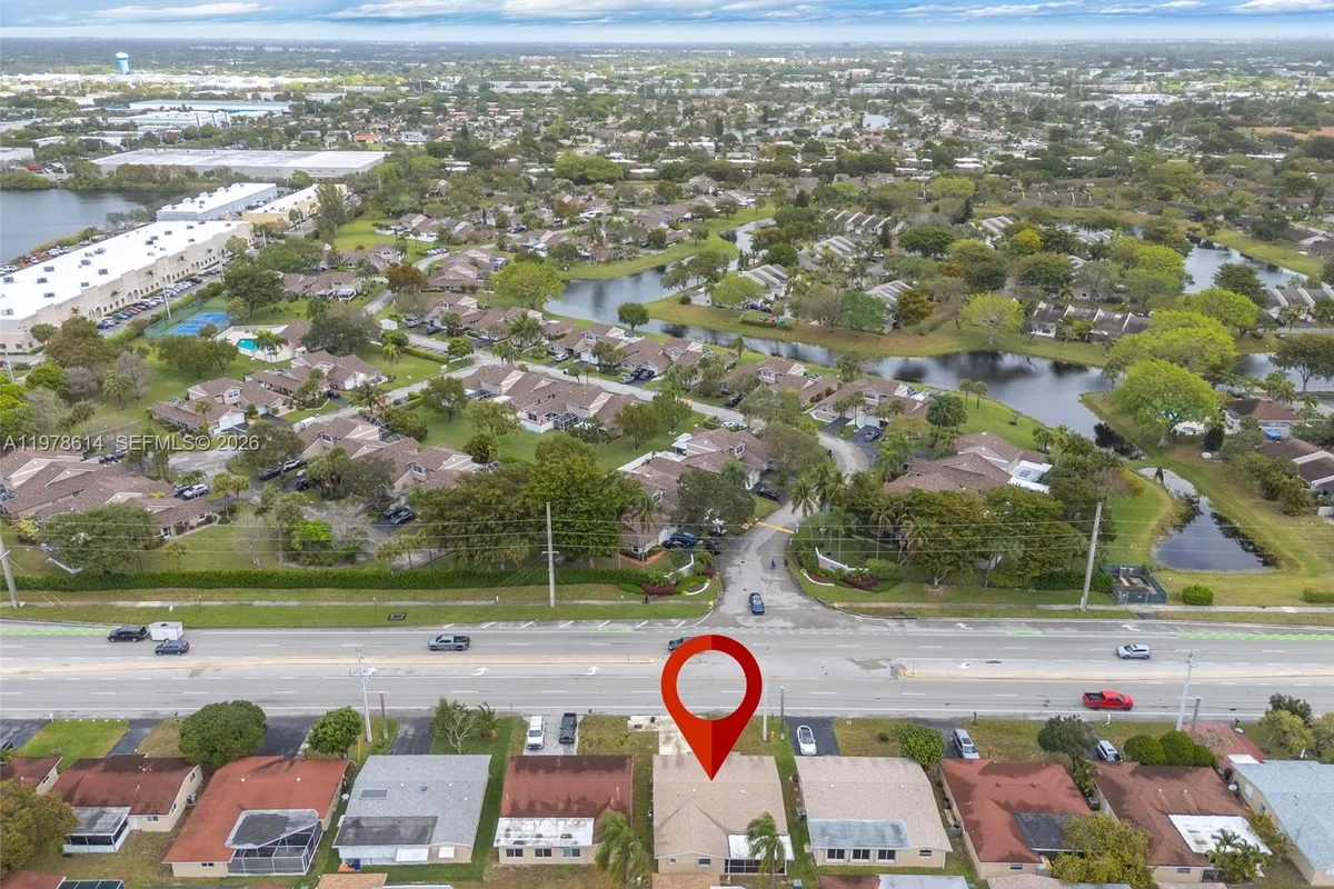 1180 NW 49th Ct, Deerfield Beach FL 33064