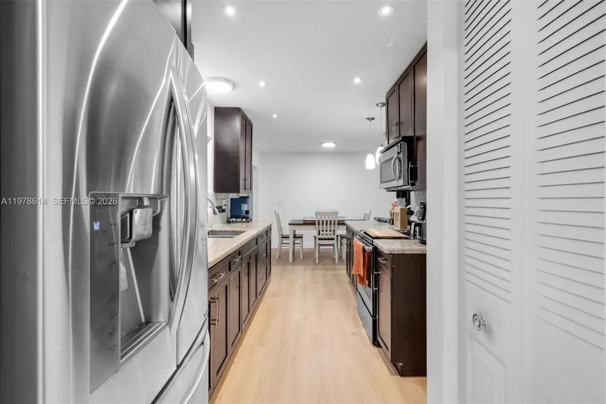 1180 NW 49th Ct, Deerfield Beach FL 33064