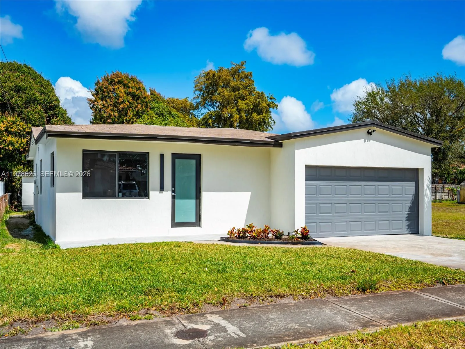 4451 SW 21st St, West Park FL 33023