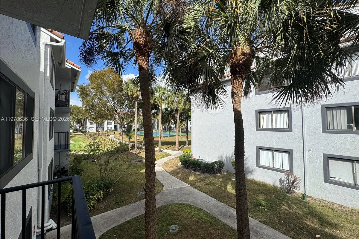 9122 W Atlantic Blvd # 722, Coral Springs FL 33071