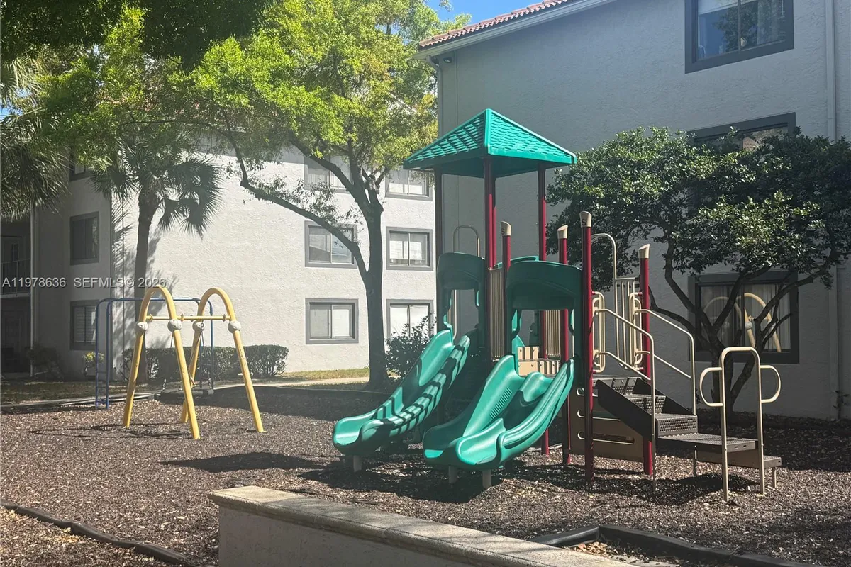 9122 W Atlantic Blvd # 722, Coral Springs FL 33071