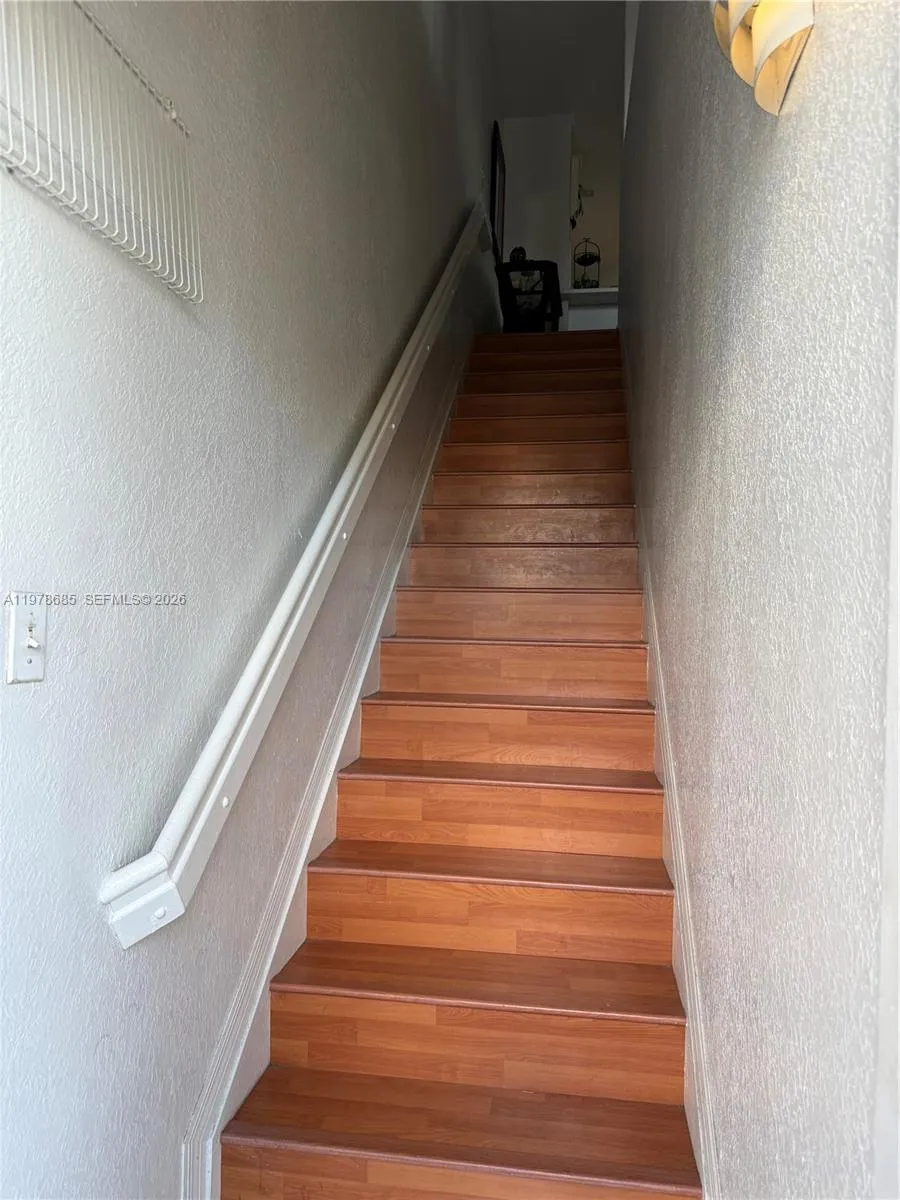 5605 NW 109th Ave # 76, Doral FL 33178