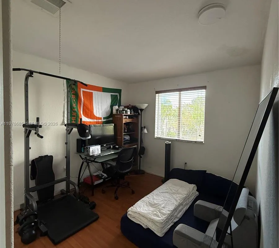 5605 NW 109th Ave # 76, Doral FL 33178