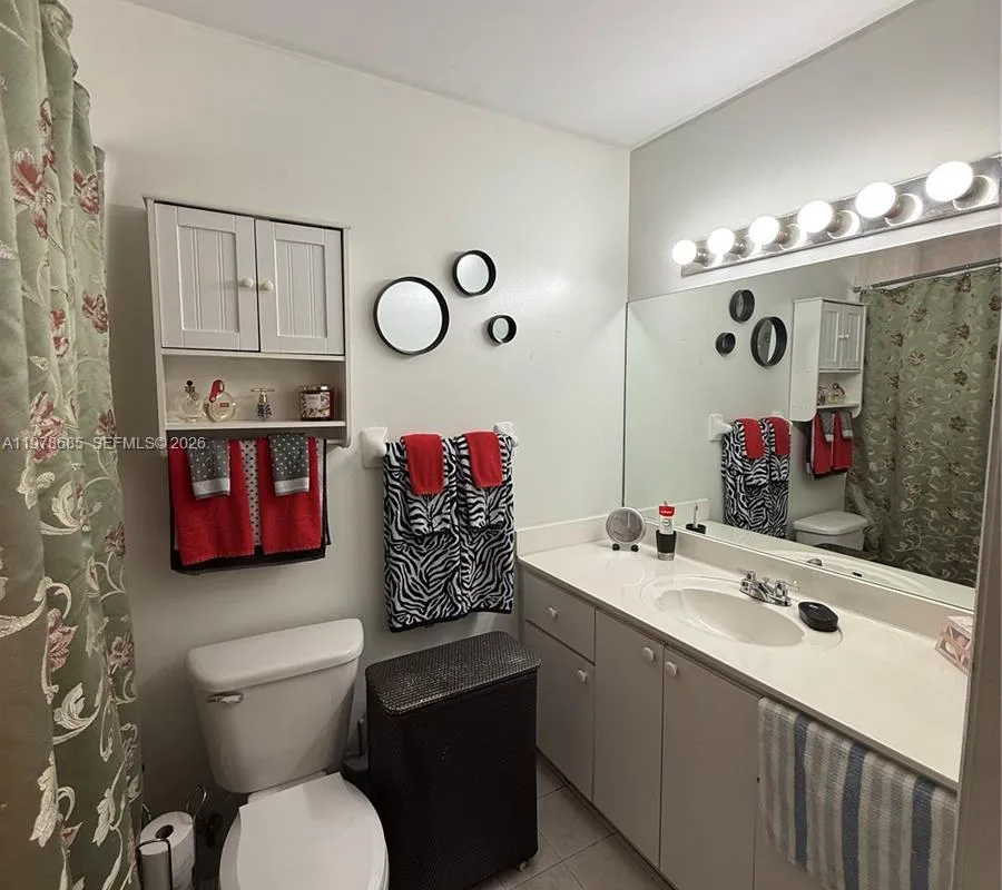 5605 NW 109th Ave # 76, Doral FL 33178