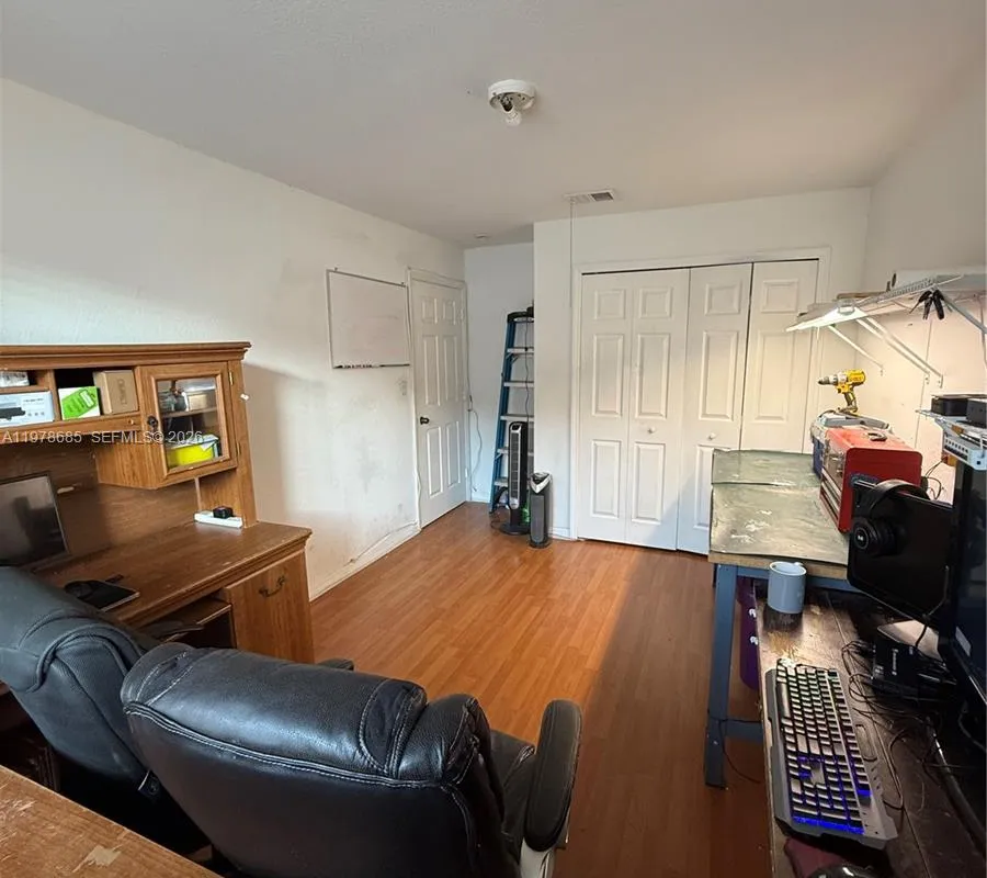 5605 NW 109th Ave # 76, Doral FL 33178