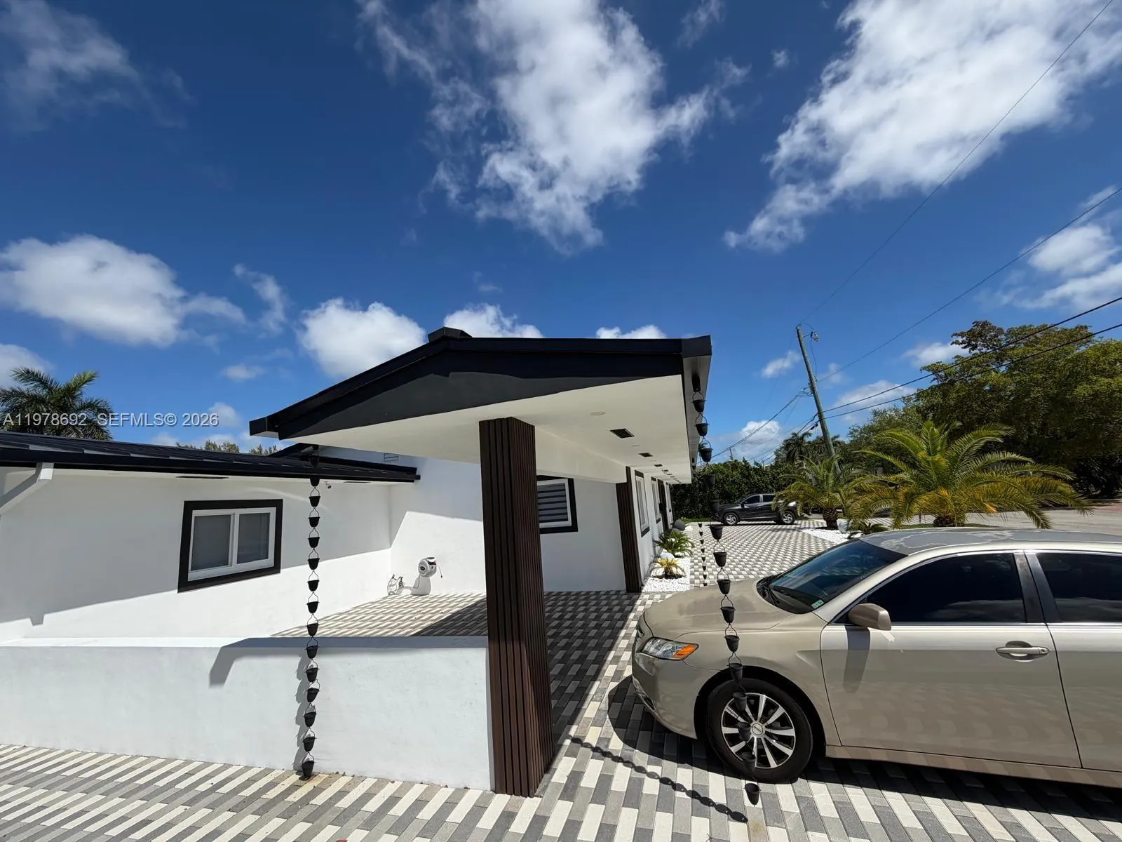 9351 SW 88th Ter, Miami FL 33176