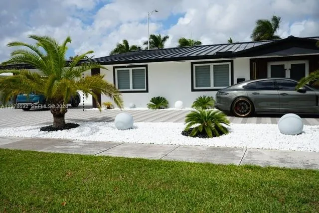 9351 SW 88th Ter, Miami FL 33176