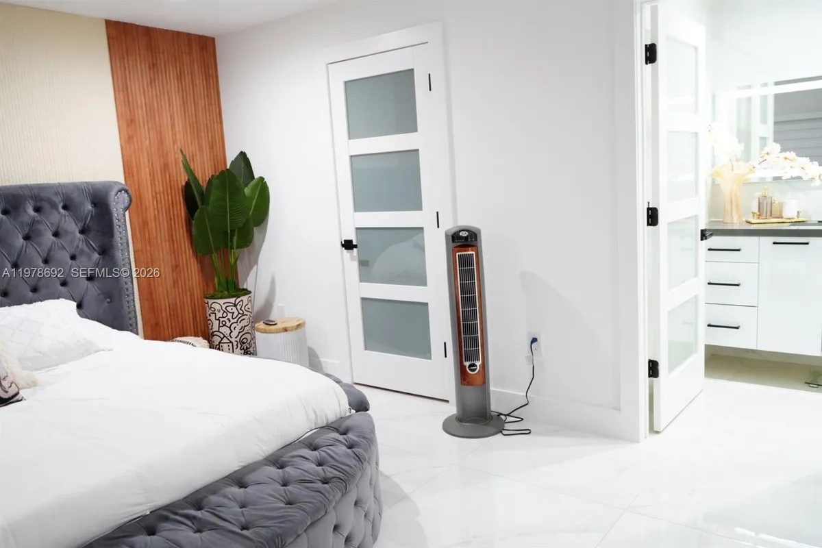 9351 SW 88th Ter, Miami FL 33176