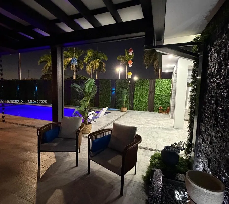 9351 SW 88th Ter, Miami FL 33176