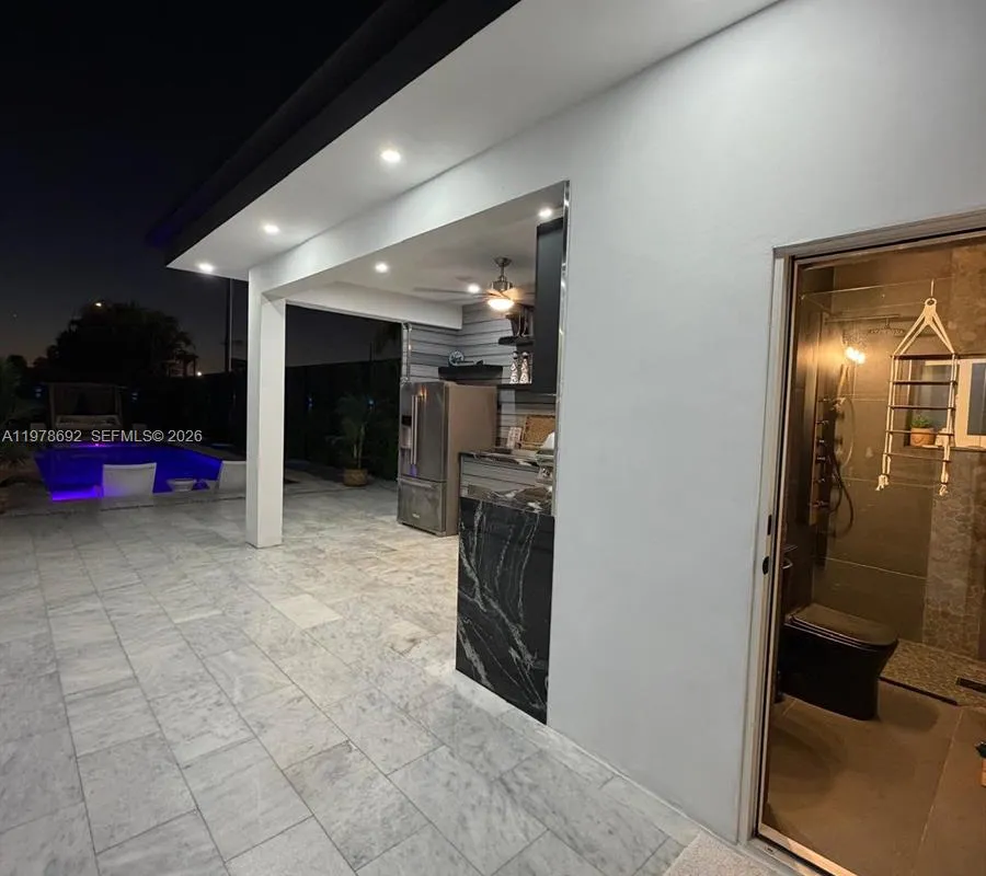 9351 SW 88th Ter, Miami FL 33176