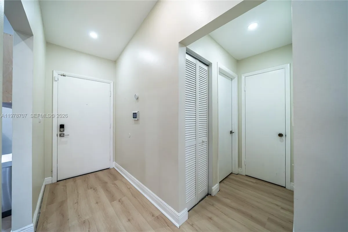 9341 E Fern Ln, Miramar FL 33025