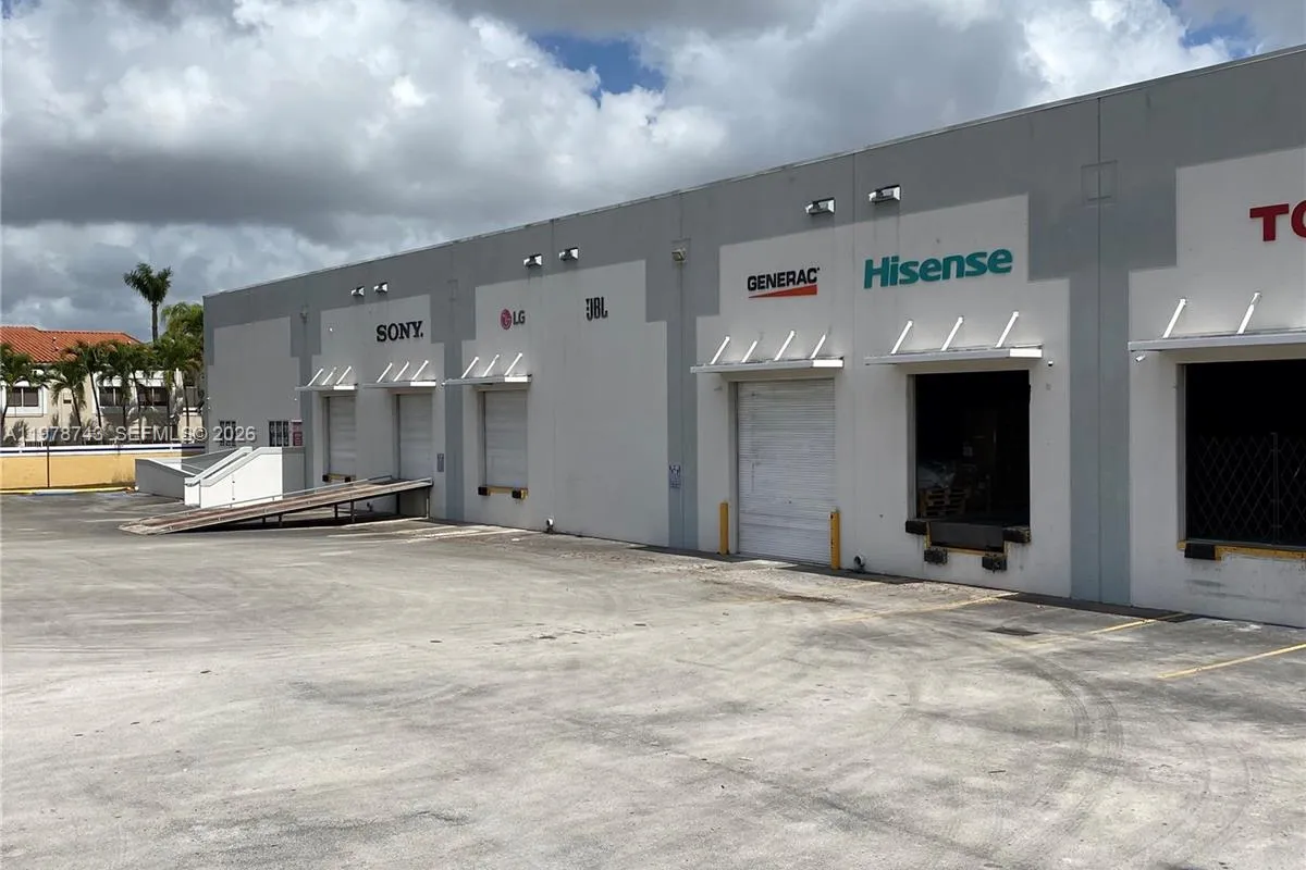 2555 NW 107th Ave, Doral FL 33172