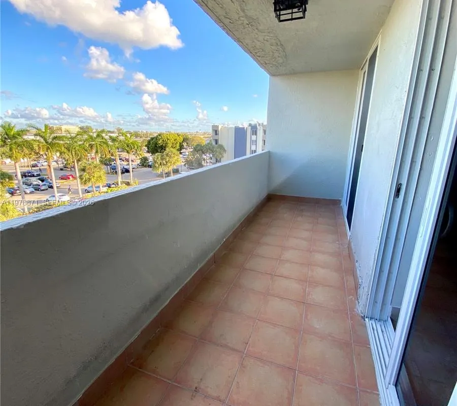 10090 NW 80th Ct # 1553, Hialeah Gardens FL 33016