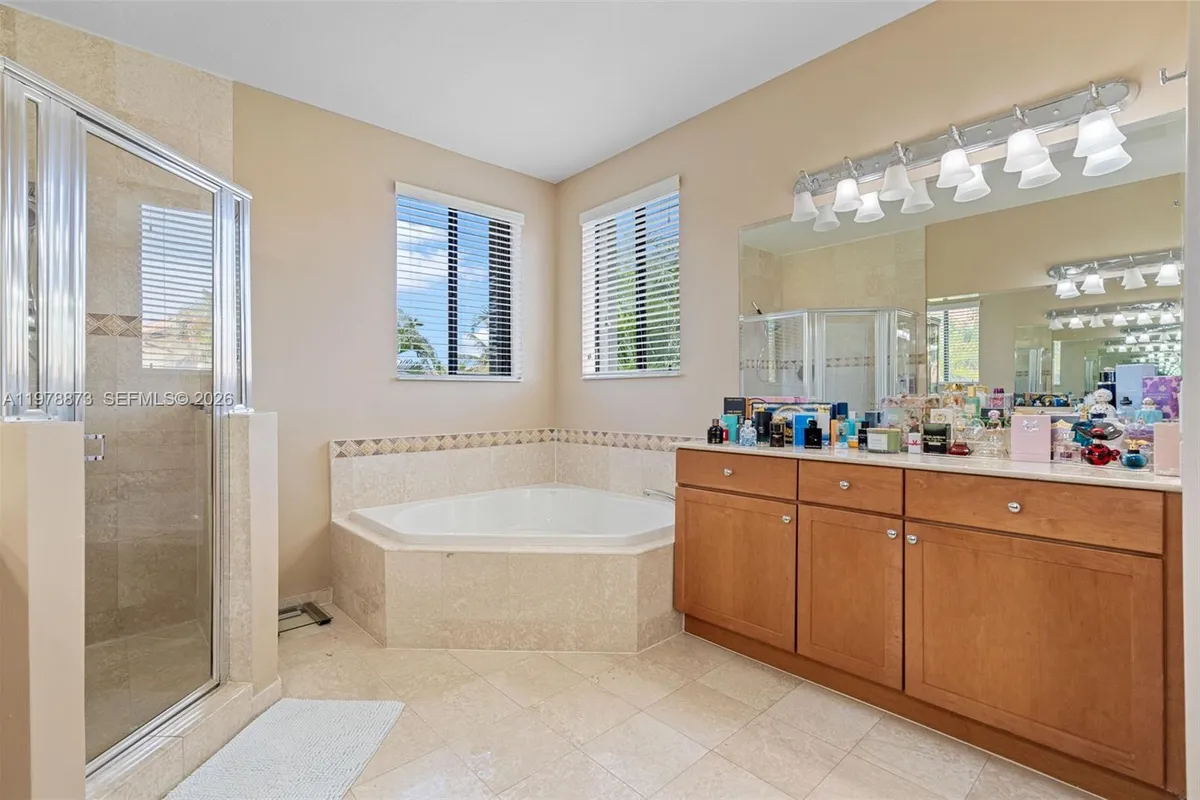 7515 SW 191st St, Cutler Bay FL 33157