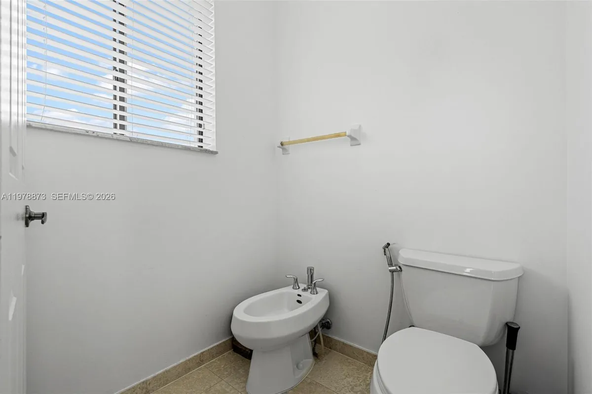 7515 SW 191st St, Cutler Bay FL 33157