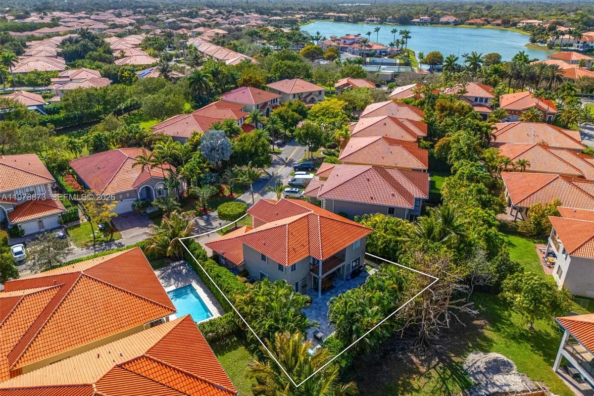 7515 SW 191st St, Cutler Bay FL 33157