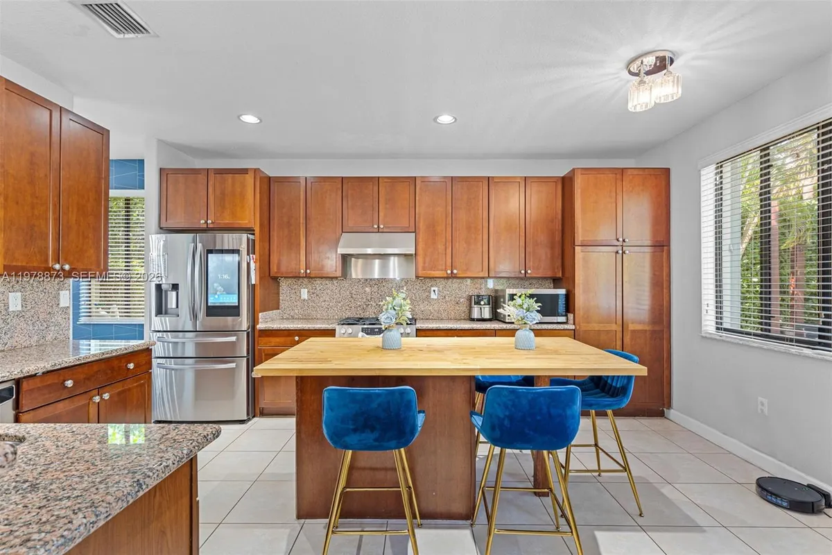 7515 SW 191st St, Cutler Bay FL 33157