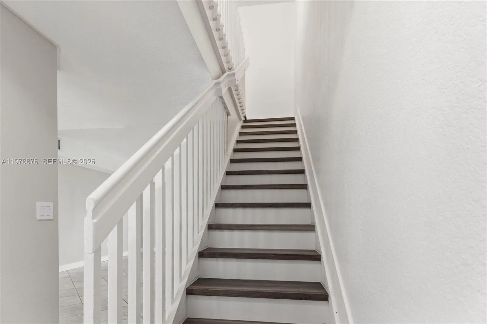 9000 W Flagler St # 7, Miami FL 33174