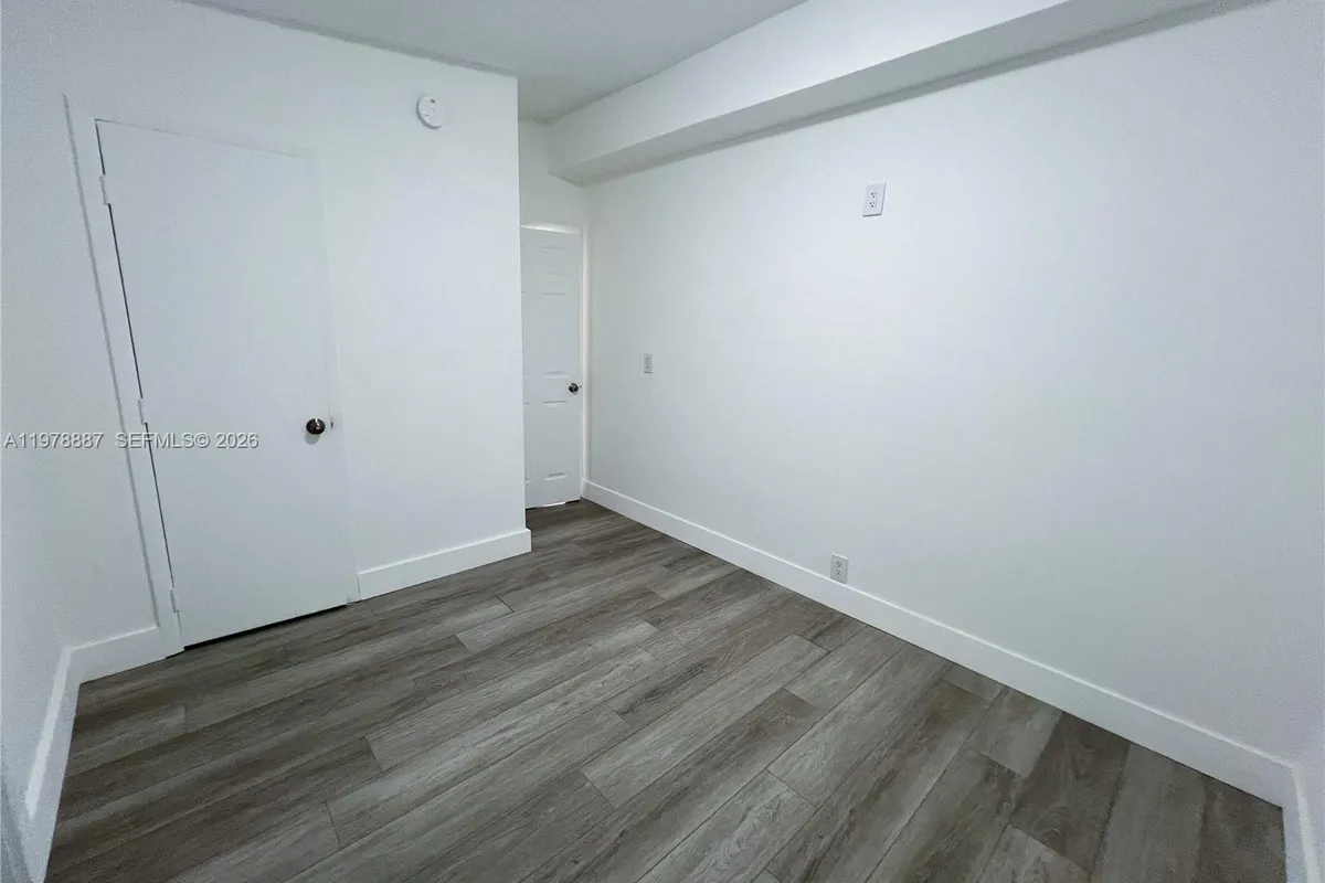 10090 W Fern St, Miami FL 33157