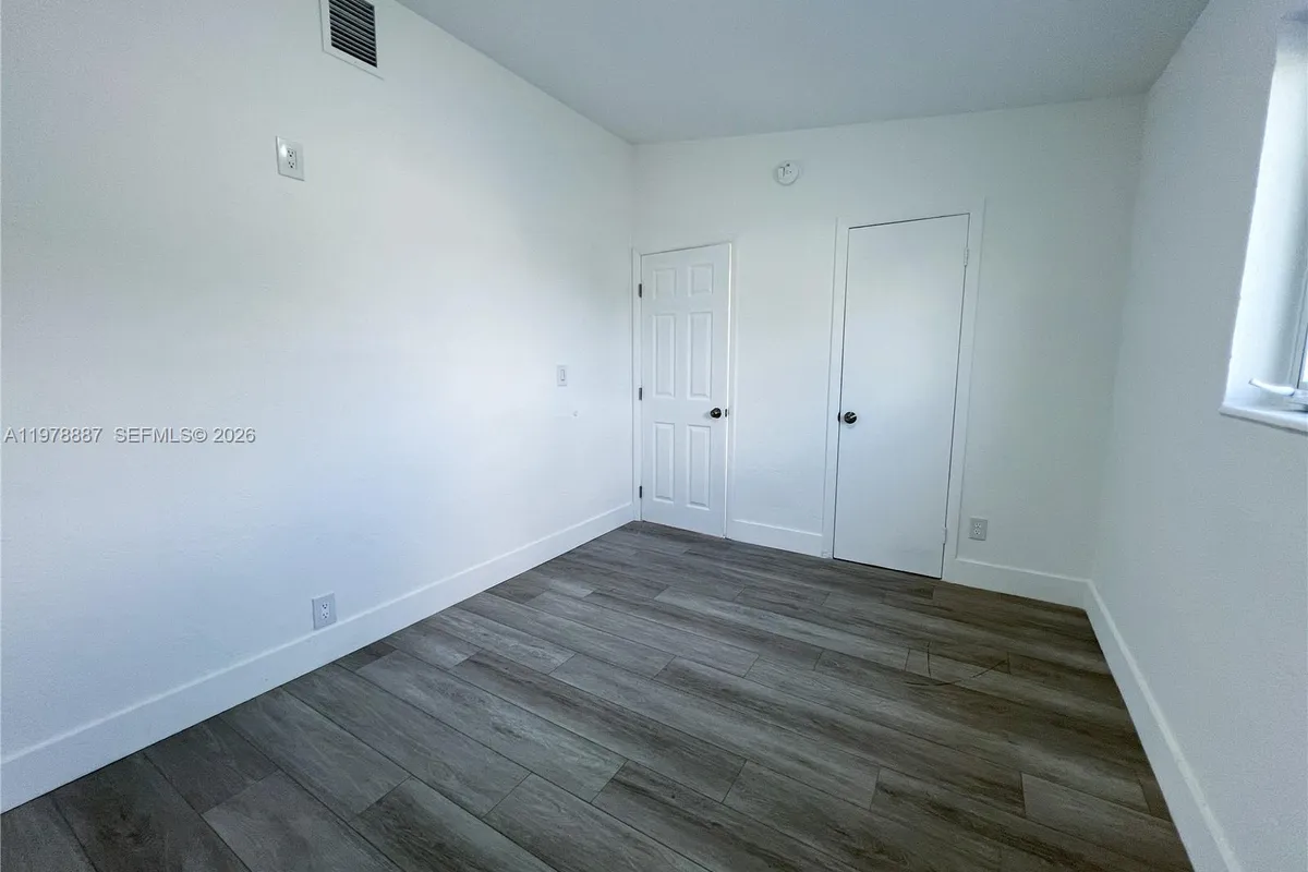 10090 W Fern St, Miami FL 33157