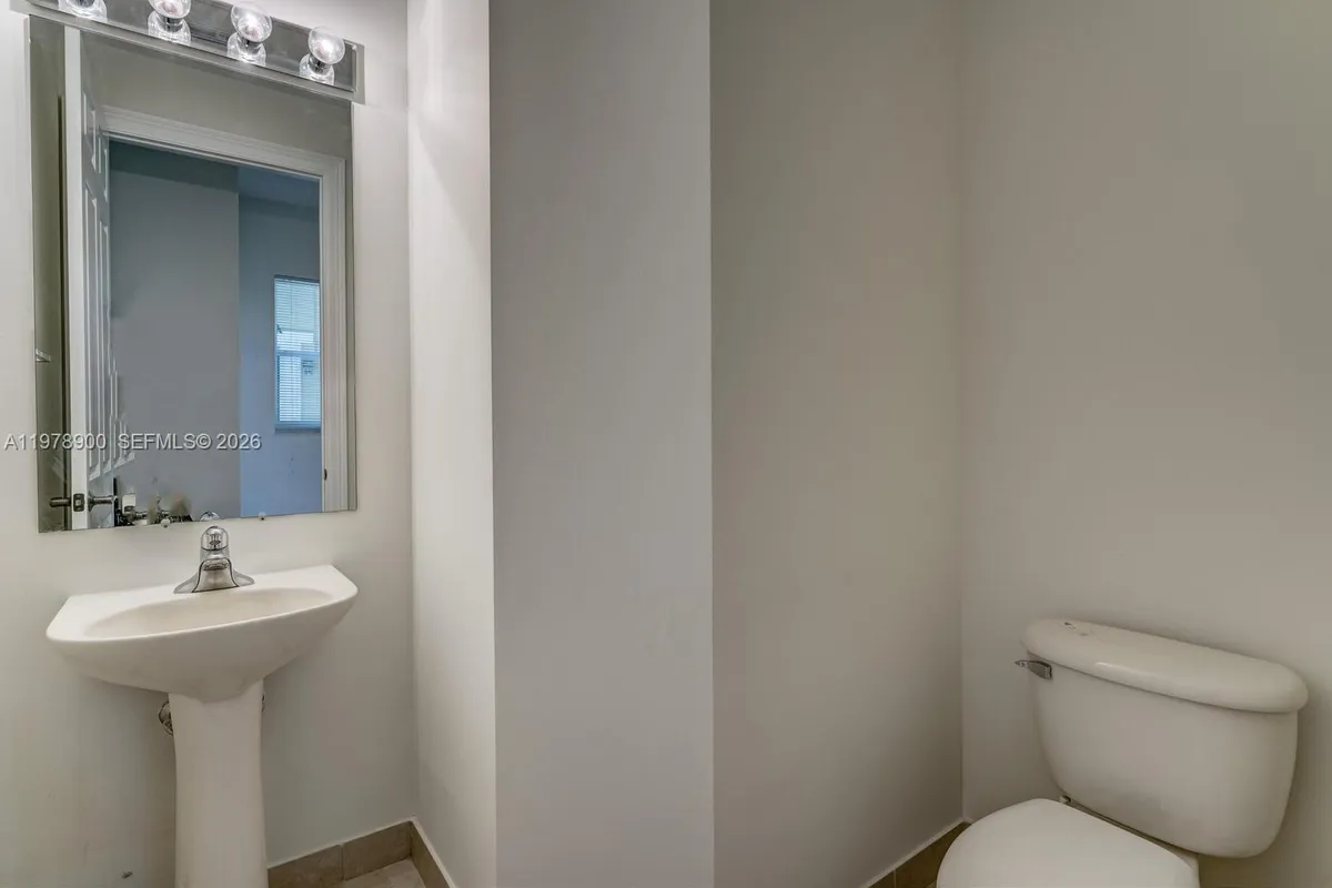 477 Pacific Grove Dr # 2, West Palm Beach FL 33401